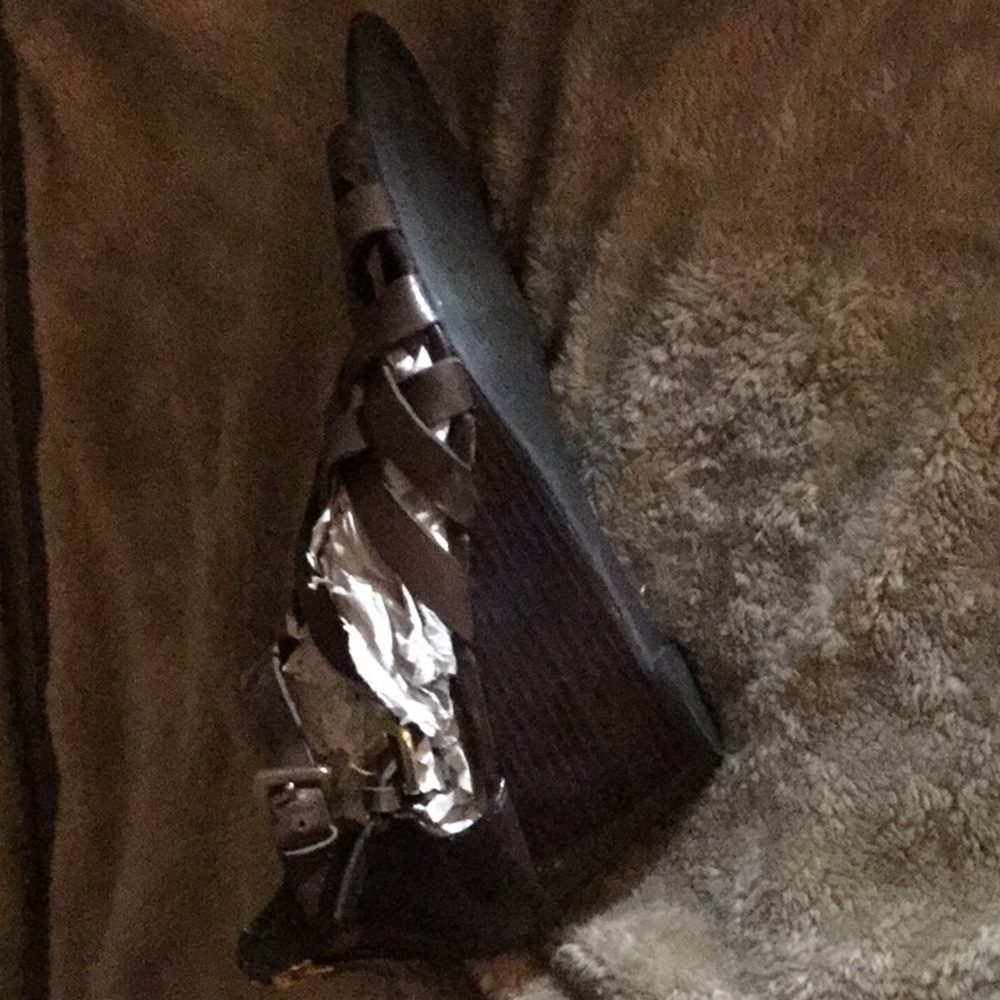 Brown wedges sandals (size 10) - Picture 2 of 5